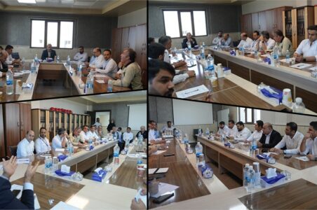 به گزارش گام اقتصادی به نقل از روابط عمومی و امور فرهنگی شرکت پتروشیمی مروارید، در این رویداد که با حضور مدیر منابع انسانی و خدمات رفاهی و سایر رؤسای واحد برگزار شد، بهصورت حضوری پاسخگوی سوالات و مشکلات همکاران بودند.