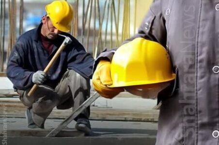 به گزارش گام اقتصادی به نقل از تسنیم، محسن باقری،نماینده کارگران در شورای عالی کار درباره جلسه روز گذشته کمیته مزد گفت: در جلسه دیروز نمایندگان حاضر در جلسات بعدی کمیته مزد تعیین شدند و مقرر شد که جلسه دو هفته بعد برگزار شود. از این پس جلسات به صورت 2هفتگی است و هر چه به پایان سال نزدیک شویم, مدت برگزاری جلسات کوتاه تر می شود.