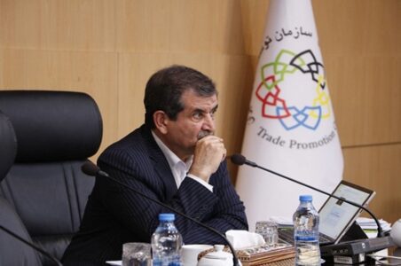 به گزارش گام اقتصادی: میرهادی سیدی در گفت و گو با سازمان توسعه تجارت ایران، ضمن تبریک «هفته دولت» و «روز کارمند» افزود: بعد از سال‌ها مذاکره توسط سازمان توسعه تجارت ایران، سرانجام موافقت‌نامه تجارت آزاد میان ایران و پنج کشور عضو اتحادیه اوراسیا، شامل «روسیه، بلاروس، قرقیزستان، قزاقستان و ارمنستان» در بیست و پنجم اردیبهشت ماه سال جاری به طور رسمی اجرایی شد. با اجرای این موافقتنامه، اکثر کالاها از ایران به کشورهای عضو اتحادیه اوراسیا بدون پرداخت تعرفه گمرکی صادر می‌شوند.