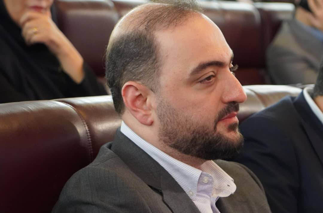 به گزارش گام اقتصادی: شاه‌قلعه تصریح کرد: اعزام کاروان کارکنان صنعت پتروشیمی شاغل در منطقه عسلویه به عتبات عالیات، راه‌اندازی موکب‌های اربعینی در سطح منطقه پارس جنوبی، پشتیانی از موکب‌های تابعه هلدینگ در سطح مرزها و کشور عراق از ویژه برنامه‌های در این منطقه خواهد بود.