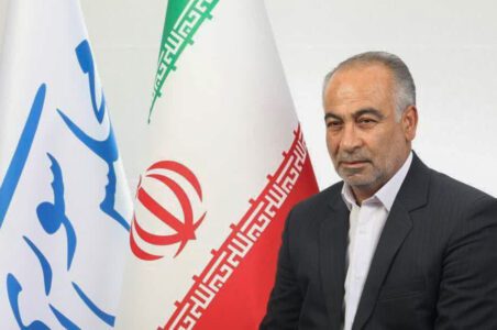 به گزارش گام اقتصادی: برنامه تلویزیونی رصد در هفته گذشته با حضور استاندار اصفهان، نماینده کاشان و آران بیدگل، نماینده لنجان و رئیس سازمان مدیریت و برنامهریزی استان اصفهان به موضوع مهم توسعه در این استان پرداخت.