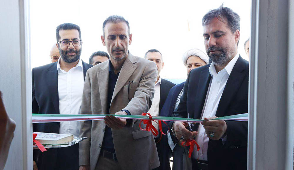 به گزارش گام اقتصادی: مدرسه ۴ کلاسه شهرک پردیس جم با کاربری فضای آموزشی با زیر بنای ۲۵۰ مترمربع به عنوان نخستین پروژه از پروژه‌های آموزشی در دست اجرای شرکت پازارگاد در مدت زمان کمتر از دو ماه آماده بهره‌برداری و در اختیار دانش‌آموزان و ‌‌مجموعه آموزشی شهرک پردیس جم و خانواده‌های صنعت پتروشیمی قرار گرفت.