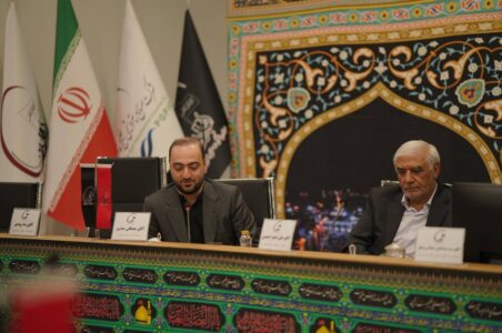 به گزارش گام اقتصادی: مهندس شاهقلعه در این خصوص تصریح کرد: شرکت پازارگاد به عنوان بزرگترین چارتر کننده خطوط هوایی کشور، بزرگترین سهم در جابجایی کارکنان صنایع در مناطق عملیاتی جنوب کشور و همچنین خدمات رسانی به مردم جامعه محلی را دارد، بطوری که سالیانه با جابجایی قریب به یک میلیون مسافر، توانسته به عنوان یکی از پیشروترین شرکتهای خدمات دهنده امور مسافرت هوایی مطرح شود.