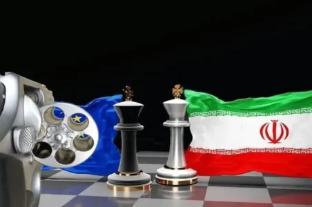 به گزارش گام اقتصادی به نقل از تسنیم، محمدرضا مودودی با اشاره به اثرات تحریم‌های مکانیسم ماشه گفت: در دو دوره قبل هم دچار تحریم بودیم که به قبل و بعد از برجام باز می‌گردد. امروز هم سازوکار ماشه مطرح است که به تحریم‌های شورای امنیت باز می‌گردد و ما یک‌بار آن را تجربه کرده‌ایم.