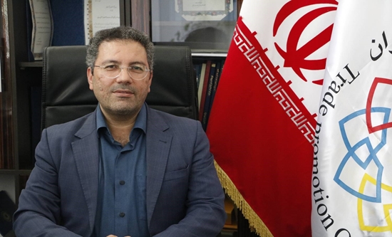 به گزارش گام اقتصادی: محسن مننتظری در گفت‌وگو با خبرنگار سازمان توسعه تجارت ایران، چالش‌های پیشروی تجارت خارجی را در دو بعد داخلی و خارجی بررسی کرد و افزود: اعمال تحریم‌های ظالمانه مشکلاتی در زمینه نقل و انتقال پولی و مالی، حمل‌ونقل و لجستیک ایجاد کرده است اما به نظر می‌رسد چالش‌های داخلی از جمله وضع برخی قوانین و مقررات داخلی روند تجارت خارجی را با مشکلات بیشتری مواجه کرده است.