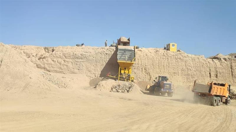 به گزارش گام اقتصادی: بومی‌سازی دستگاه سپراتور در شرکت پویش معادن ذوب‌آهن اصفهان به منظور پیش‌فرآوری سنگ‌آهن و نصب 2 دستگاه آن در معدن ققنوس شماره 1 با عملکرد مطلوب، محور مصاحبه خبرنگار ما با قدیرعلی شفیع‌زاده مدیرعامل شرکت پویش معادن ذوب‌آهن اصفهان است که در ادامه می‌خوانید.