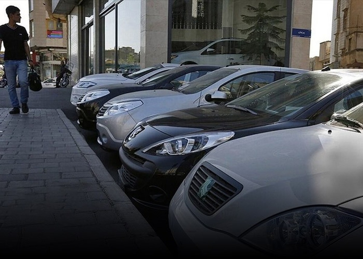 به گزارش گام اقتصادی به نقل از تسنیم,  افزایش سرسام‌آور قیمت خودروهای داخلی، به ویژه ارزان‌ترین مدل‌ها مانند کوییک و ساینا یکی از بزرگترین چالش‌های معیشتی سال جاری است.