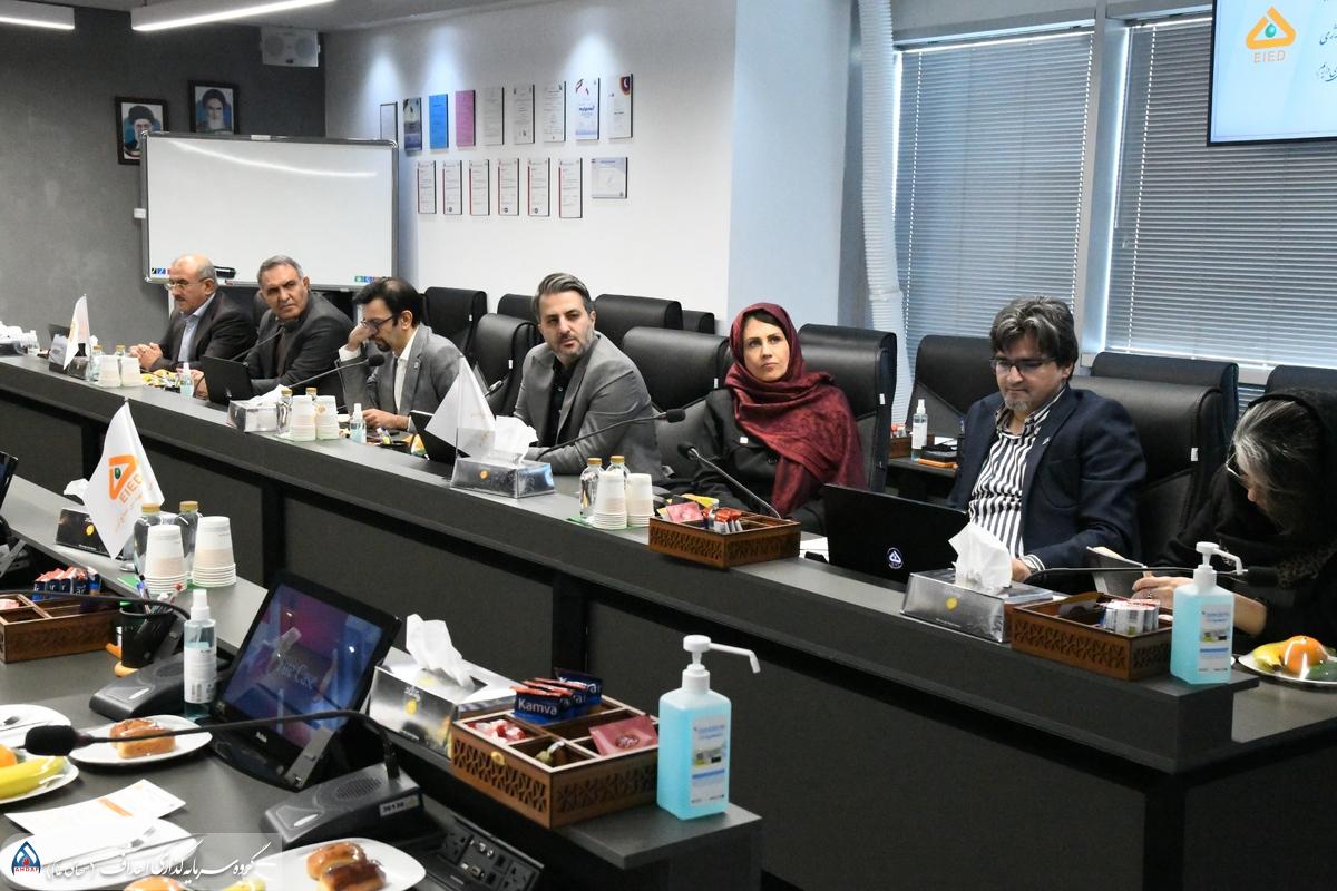 به گزارش گام اقتصادی به نقل از روابط عمومی گروه سرمایه‌گذاری اهداف، نشست هم‌اندیشی روابط عمومی‌های گروه سرمایه‌گذاری اهداف، شرکت مهندسی و ساختمان صنایع نفت و شرکت طراحی و مهندسی صنایع انرژی، با هدف بهره‌گیری حداکثری از ظرفیت‌ها و قابلیت‌های واحدهای روابط عمومی و تبیین نقش سازنده آن‌ها در تقویت تعاملات درون‌گروهی میان هلدینگ‌ها و شرکت‌های زیرمجموعه برگزار شد.