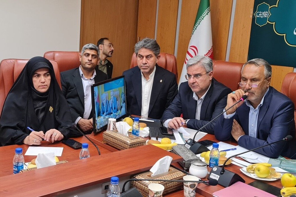 به گزارش گام اقتصادی، نشست کمیسیون عمران مجلس شورای اسلامی با معاونان وزارت راه و شهرسازی عصر روز سه‌شنبه ۲۲ اردیبهشت 1405 با محوریت بررسی موضوعات مرتبط با جنگ رمضان در حوزه‌های مختلف از جمله مسکن، حمل‌ونقل و ترخیص کالا برگزار شد و علاوه بر ارائه گزارش جامعی از وضعیت حمل‌ونقل کالا، بر کاهش هزینه‌های حمل بار، توسعه گمرک‌ها و تشکیل شورای مسکن تأکید شد.