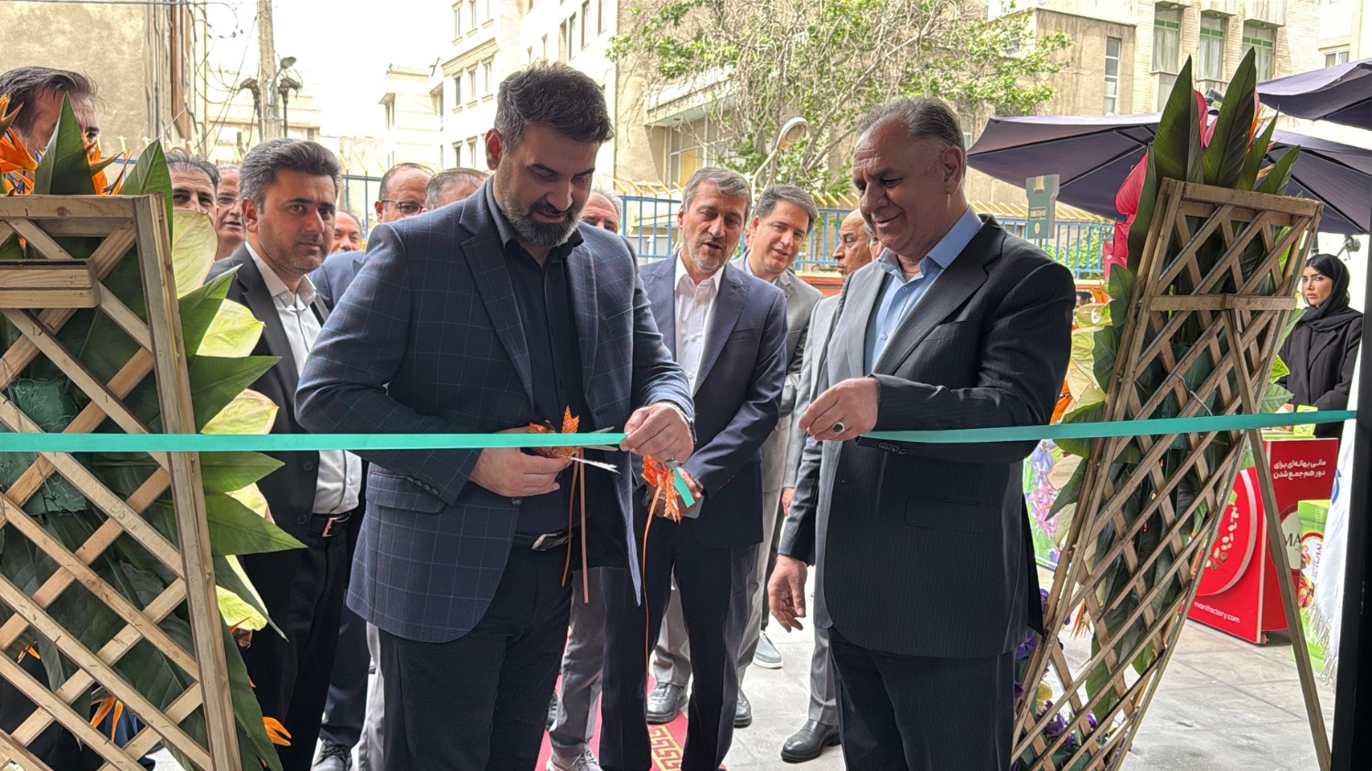 به گزارش گام اقتصادی: حمید رزمجو، مدیر عامل شرکت «به‌پخش» در مورد هدف از برگزاری این نمایشگاه گفت: جنگ ۱۲ روزه باعث شد استرس و اظراب ناشی از جنگ را در بین خانواده‌ها لمس کنیم.