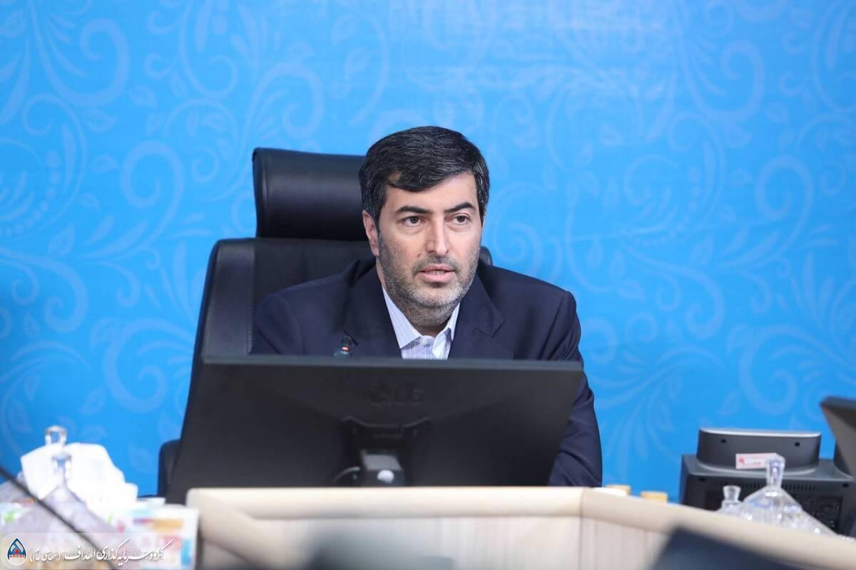به گزارش گام اقتصادی به نقل از گروه سرمایه‌گذاری اهداف، مهدی عبوری، مدیرعامل گروه سرمایه‌گذاری اهداف با بیان اینکه عرضه تابان فردا، نقطه عطفِ توسعه دارایی‌های بازنشستگان صنعت نفت و هدایت سرمایه‌ها به بخش واقعی اقتصاد است، اظهار داشت: گروه سرمایه‌گذاری اهداف با هدف‌گذاری برای اجرای بزرگ‌ترین عرضه اولیه در تاریخ بورس ایران و با تکیه بر استراتژی توسعه دارایی‌های بازنشستگان صنعت نفت، گامی بلند در جهت مردمی‌سازی اقتصاد برداشت. این اقدام که نتیجه یک سال بررسی‌های کارشناسی دقیق برای انتخاب بهترین زمان عرضه است، اکنون وارد مرحله عملیاتی شده است.