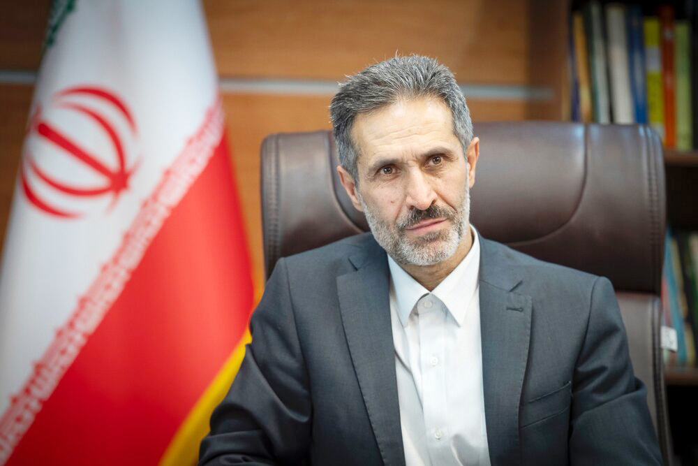 به گزارش گام اقتصادی: معاون نظارت و بازرسی امور اقتصادی سازمان بازرسی کل کشور در دی ماه در نامه‌ای هشدارآمیز خطاب به وزیر نفت، نسبت به به‌کارگیری بازنشستگان در برخی شرکت‌های زیرمجموعه این وزارتخانه تذکر داد و خواستار رعایت کامل قانون منع به‌کارگیری بازنشستگان شد.