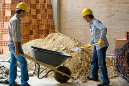 افزایش فشار بر کارگران ساختمانی
