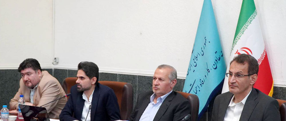 به گزارش گام اقتصادی به نقل از روابط عمومی هفتمین نمایشگاه و کنفرانس بین‌المللی شهر هوشمند و هوش مصنوعی ایران، این نشست روز سه‌شنبه ۳۰ تیرماه ۱۴۰۵ به میزبانی وزارت تعاون، کار و رفاه اجتماعی و با حضور معاونان و مدیران دستگاه‌های اجرایی، سازمان اداری و استخدامی کشور و مدیران فناوری اطلاعات در مجموعه فرهنگی تلاش برگزار شد.