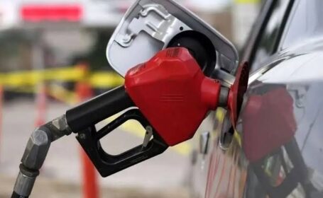 جزئیات تازه از اصلاح قیمت بنزین جزئیات تازه از اصلاح قیمت بنزین