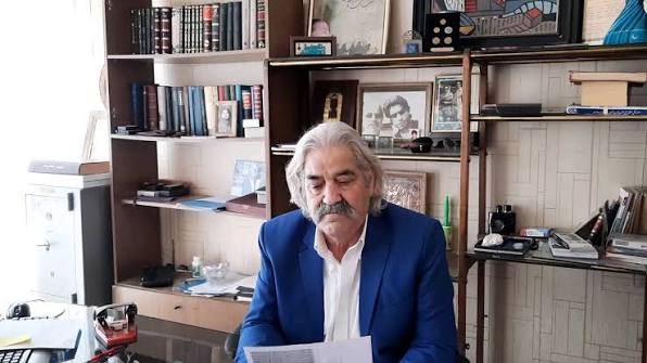 به گزارش گام اقتصادی: در حالی که فشارهای تورمی و وابستگی شدید به نهاده‌های انرژی، ساختار اقتصادی این کشور را با ده چالش جدی روبه‌رو کرده است، کارشناسان معتقدند بهره‌گیری از ده فرصت استراتژیک، از جمله در حوزه‌های فناوری‌ و صنایع دفاعی، می‌تواند مسیر خروج از این بحران را هموار کند.