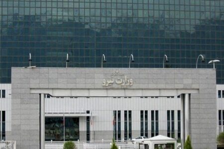 معاونت آب یا زیرآب؟